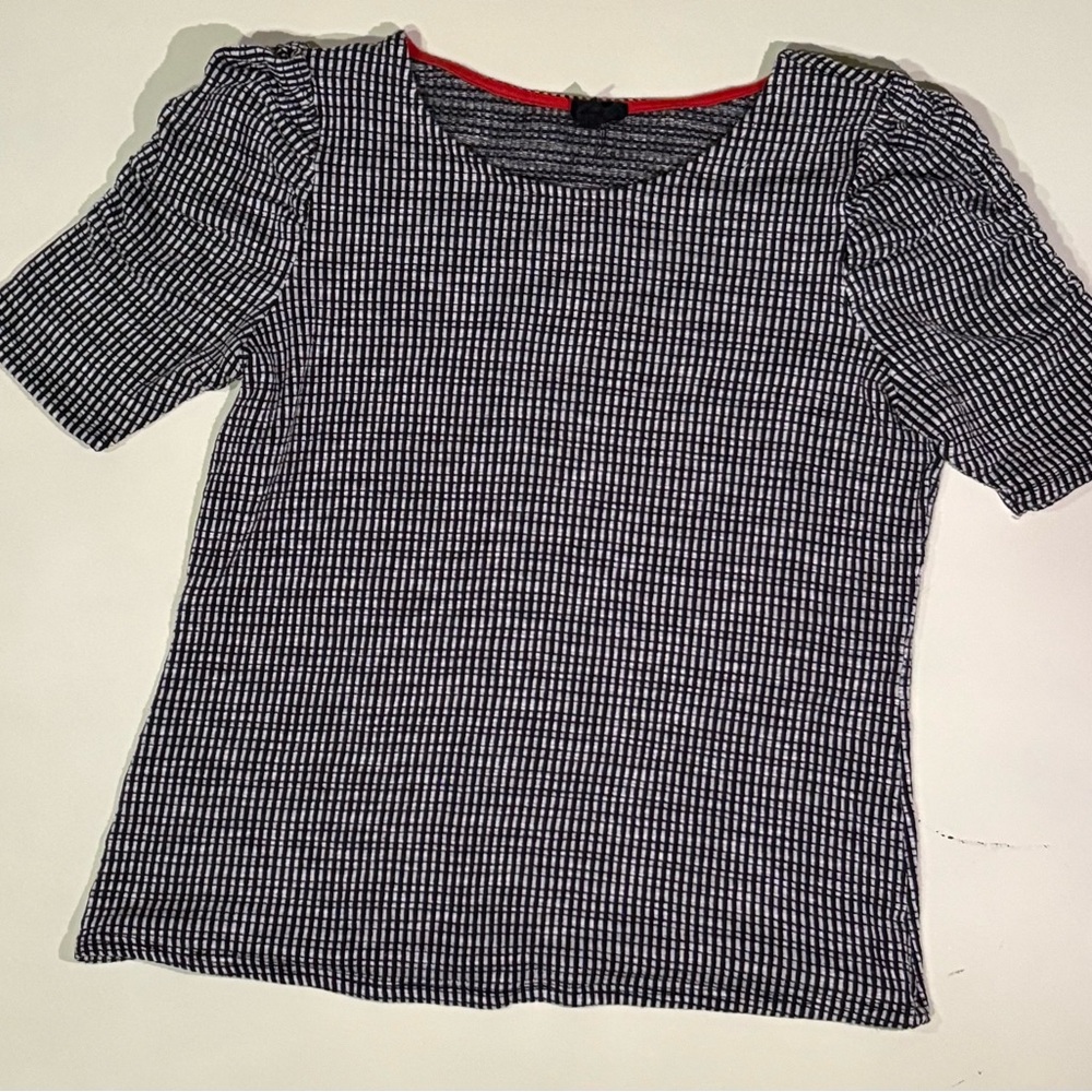 Anthropologie w5 black and white checkered cap sleeve short sleeve shirt SZ. S